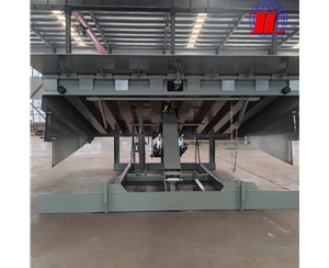 广西月台登车桥